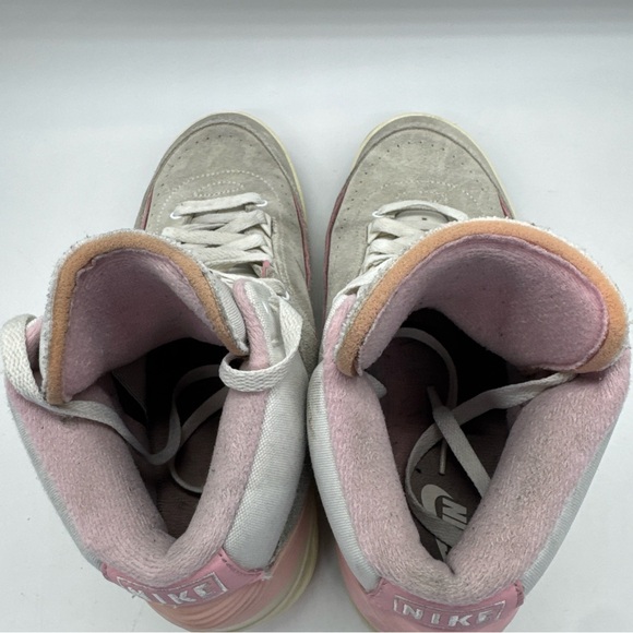 Jordan Sneakers in Gray and Pink - Picture 7 of 12